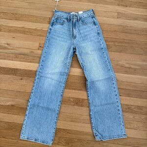 Aritzia Denim Forum Farrah Jeans in 7 Yrs Bleu Taboo, Size 26 NWT